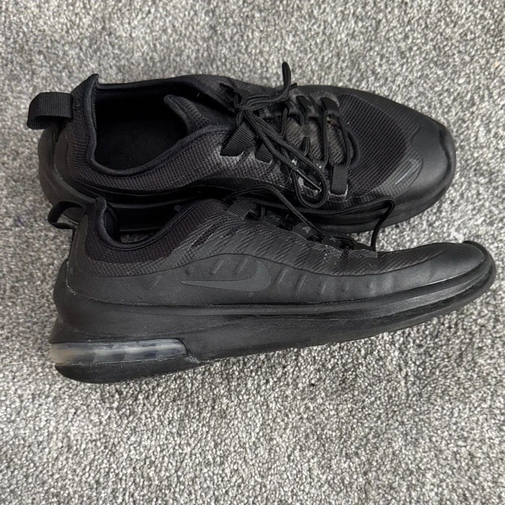 Nike Black Athletic Shoes